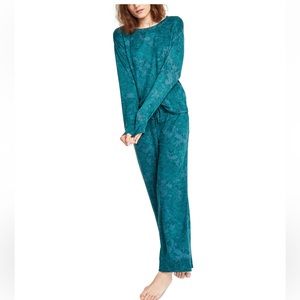 Jenni Womens Cozy Pajama Set